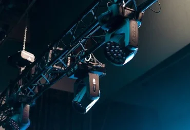 LED Par Light - What Is DMX And How To Program DMX LED Par Lighting - Vorlane - Vorlane