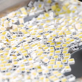 p05 2 s02 pic 02 2 - LED Light Manufacturing - Vorlane - Vorlane