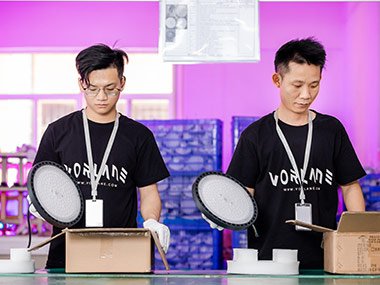 p05 2 s07 pic 02 - LED Light Manufacturing - Vorlane - Vorlane