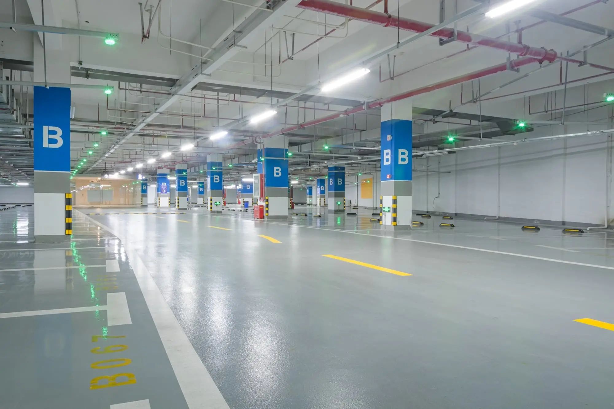 LED Garage Lighting Guide - Best Lighting For Your Garage: Comprehensive Guide To LED Garage Lights - Vorlane - Vorlane