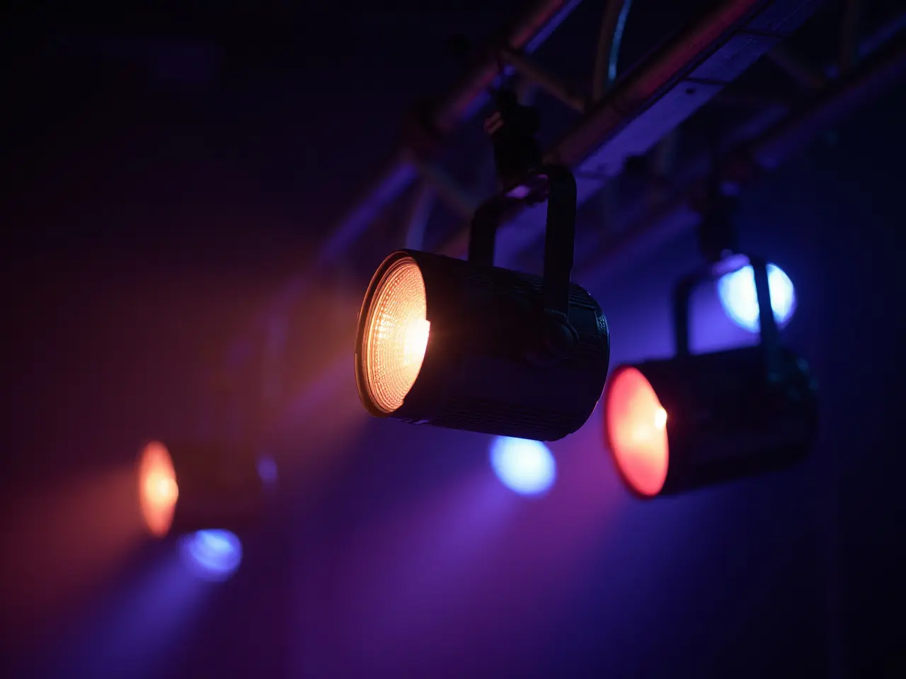 PAR 56 stage light casting a focused beam on stage - What does PAR 56 mean? - Vorlane - Vorlane